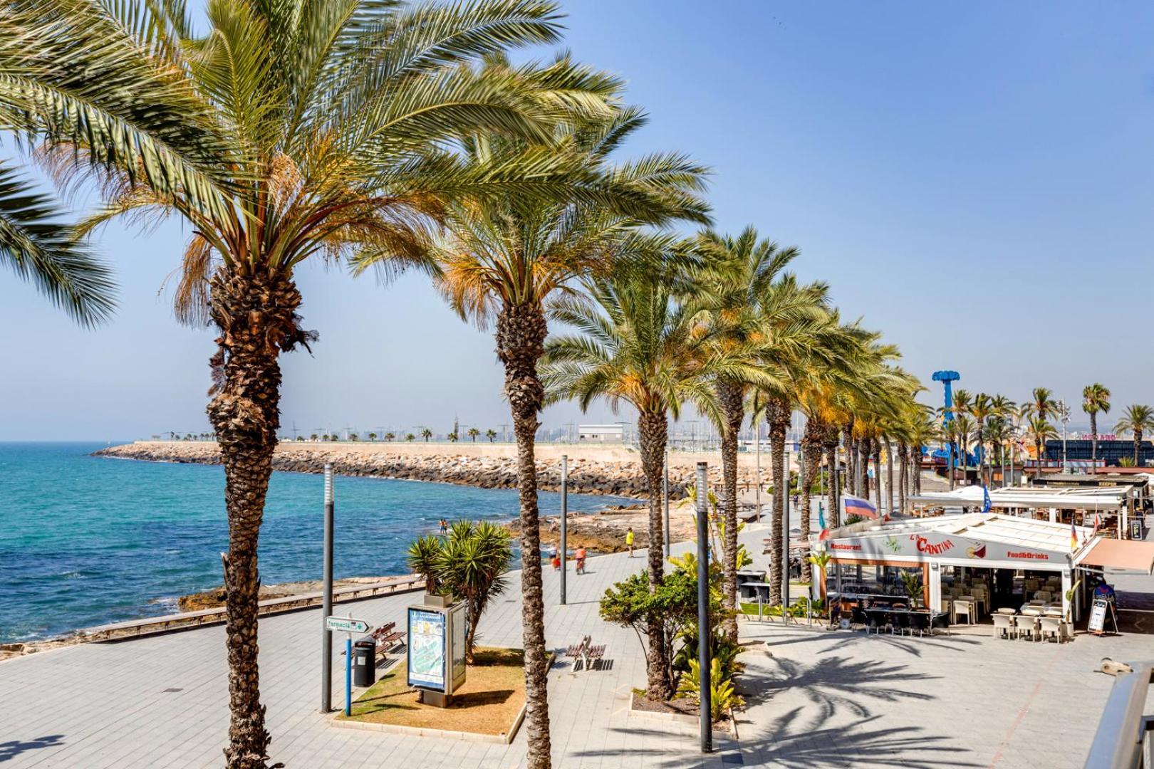 Lovely Apartment Near The Sea Torrevieja Luaran gambar
