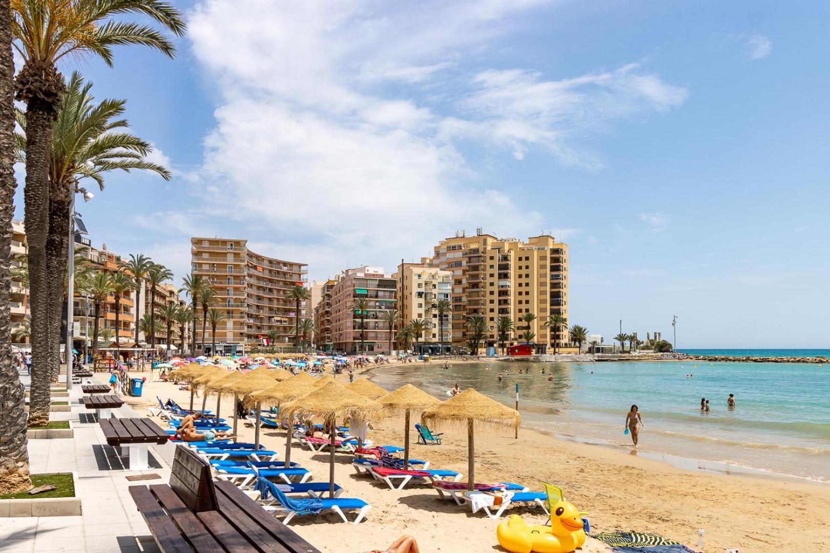 Lovely Apartment Near The Sea Torrevieja Luaran gambar